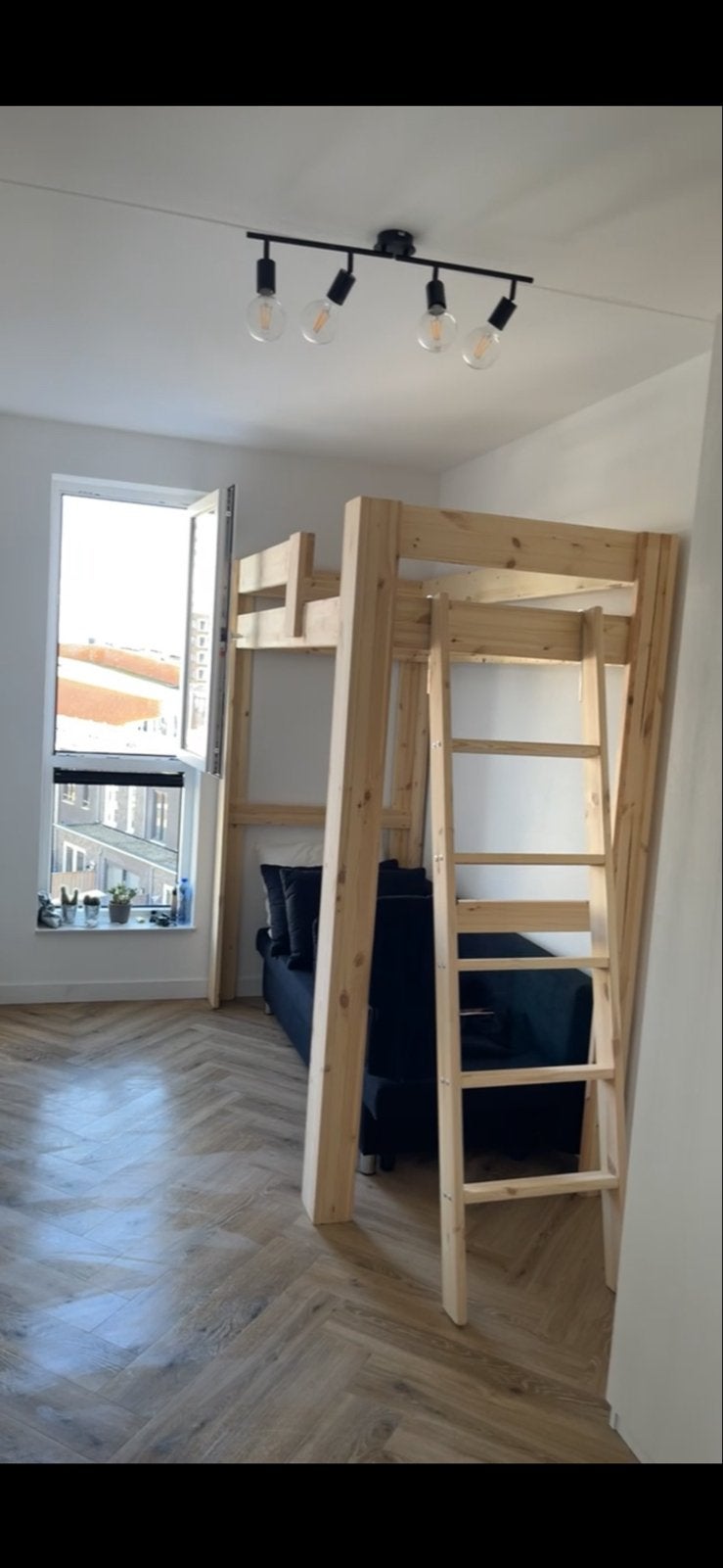 Massief houten hoogslaper met ladder, Ophalen, Eenpersoons, Nieuw, 200 cm