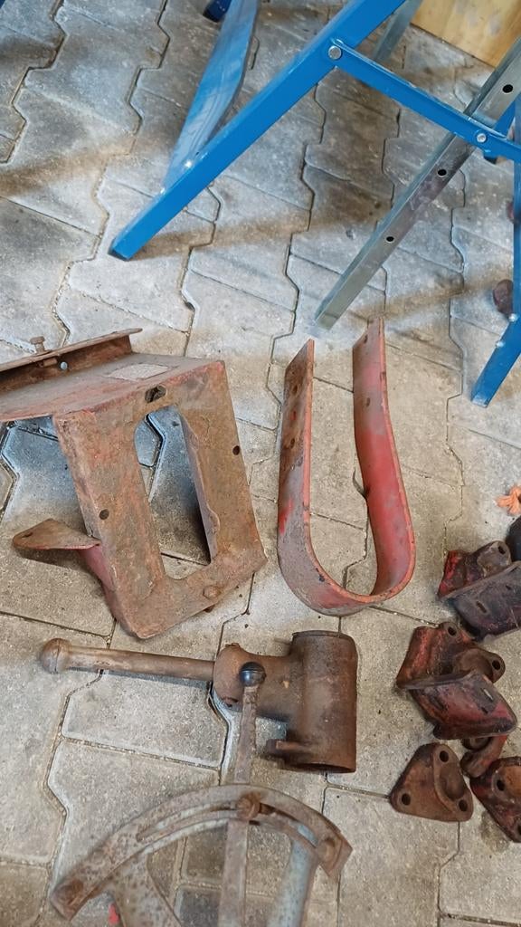 Ford dearborn 8n onderdelen, Ophalen