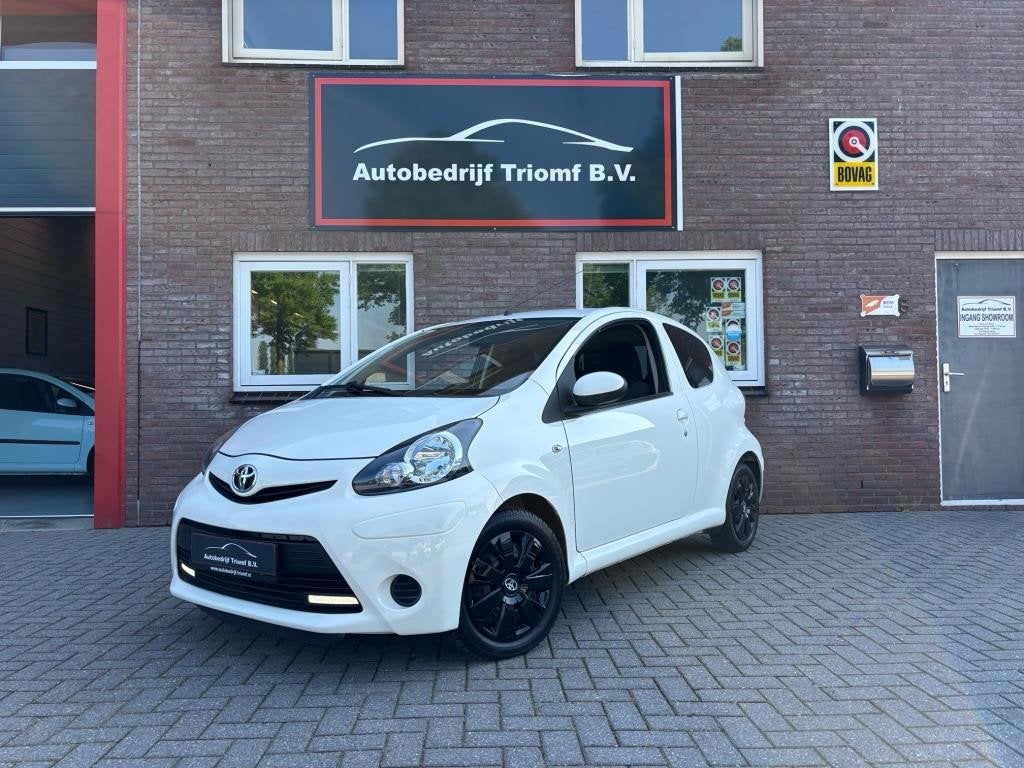 Toyota Aygo 12 MAANDEN GARANTIE..!, Voorwielaandrijving, Stof, Gebruikt, Met garantie (alle)