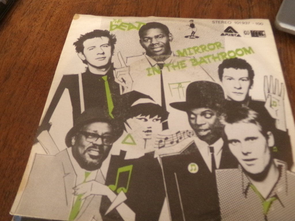 The Beat – Mirror In The Bathroom / Jackpot, Ophalen of Verzenden, Gebruikt, Overige genres