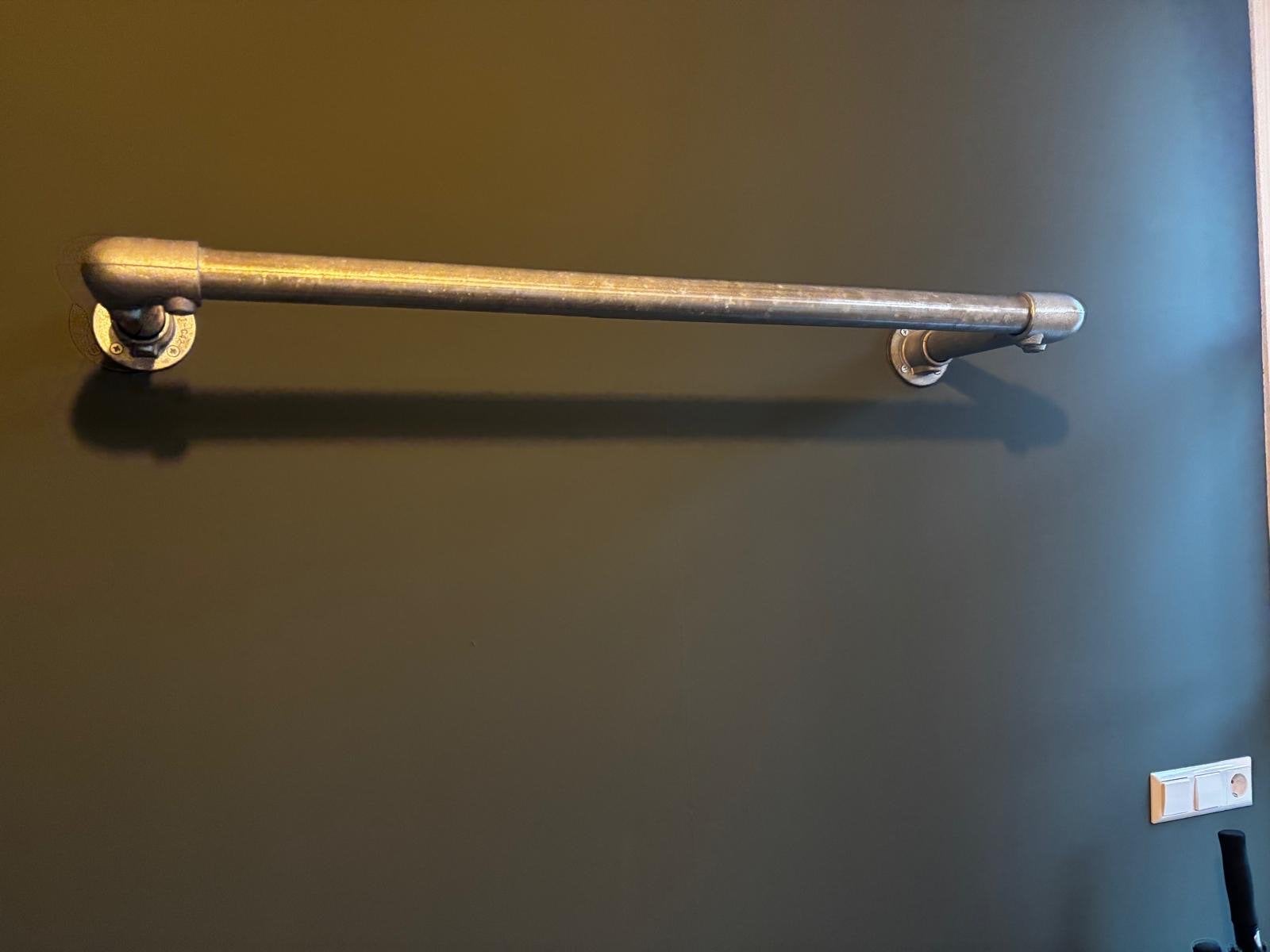 Industriële kapstok van robuust bouwsteiger materiaal, Wandkapstok, Gebruikt, Ophalen of Verzenden, Minder dan 100 cm