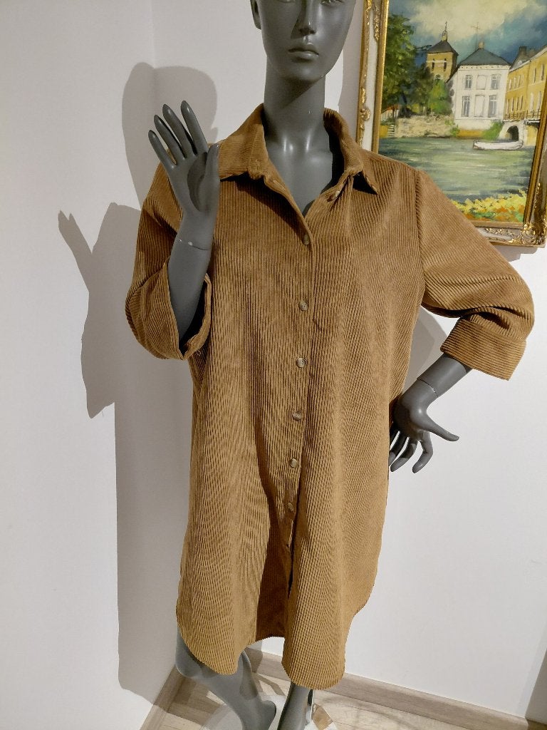 Bel en bo prachtige jurk m42, Kleding | Dames, Ophalen of Verzenden, Zo goed als nieuw, Maat 42/44 (L), Onder de knie