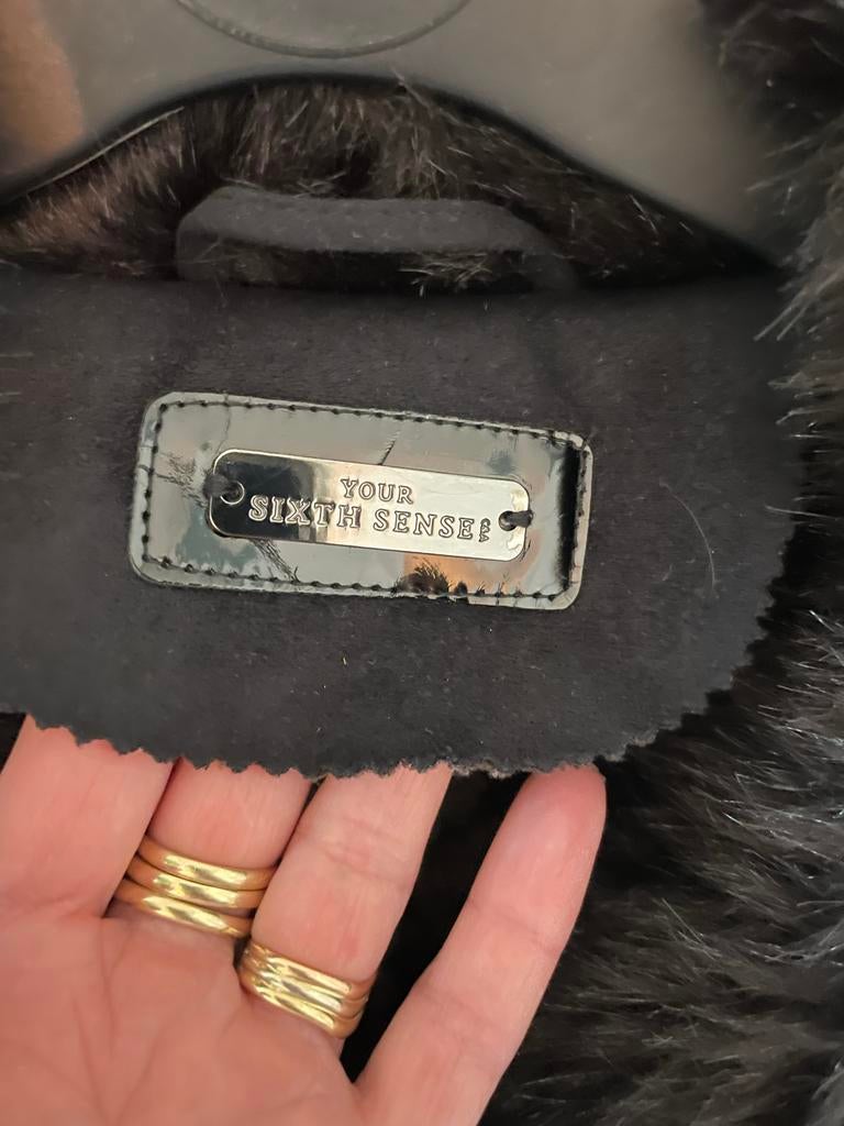 Sjieke donkerblauwe winterjas met imitatiebont, Kleding | Dames, Jassen | Winter, Ophalen of Verzenden, Zo goed als nieuw, Maat 38/40 (M)