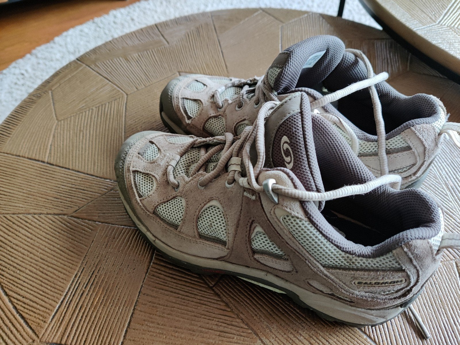 Salomon bergschoenen dames 38 2/3 grijs/mintgroen, Sport en Fitness, Ophalen of Verzenden, Gebruikt, Schoenen