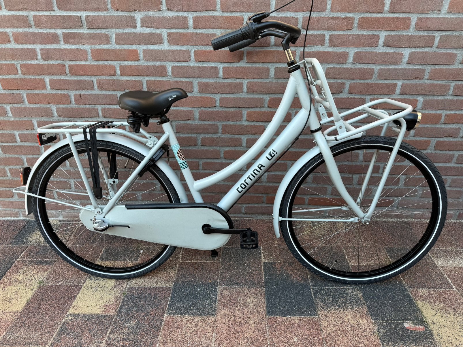Cortina u4 26 inch 3 v, Terugtraprem, Versnellingen, Zo goed als nieuw, Ophalen