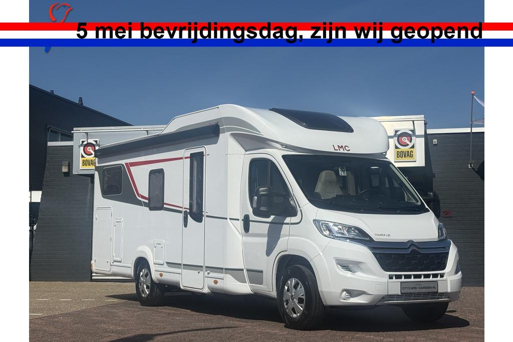 LMC 730 Tourer lift 165 PK enkele bedden+hefbed dakairco hor, Ringverwarming, 7 tot 8 meter, Bedrijf, Luifel
