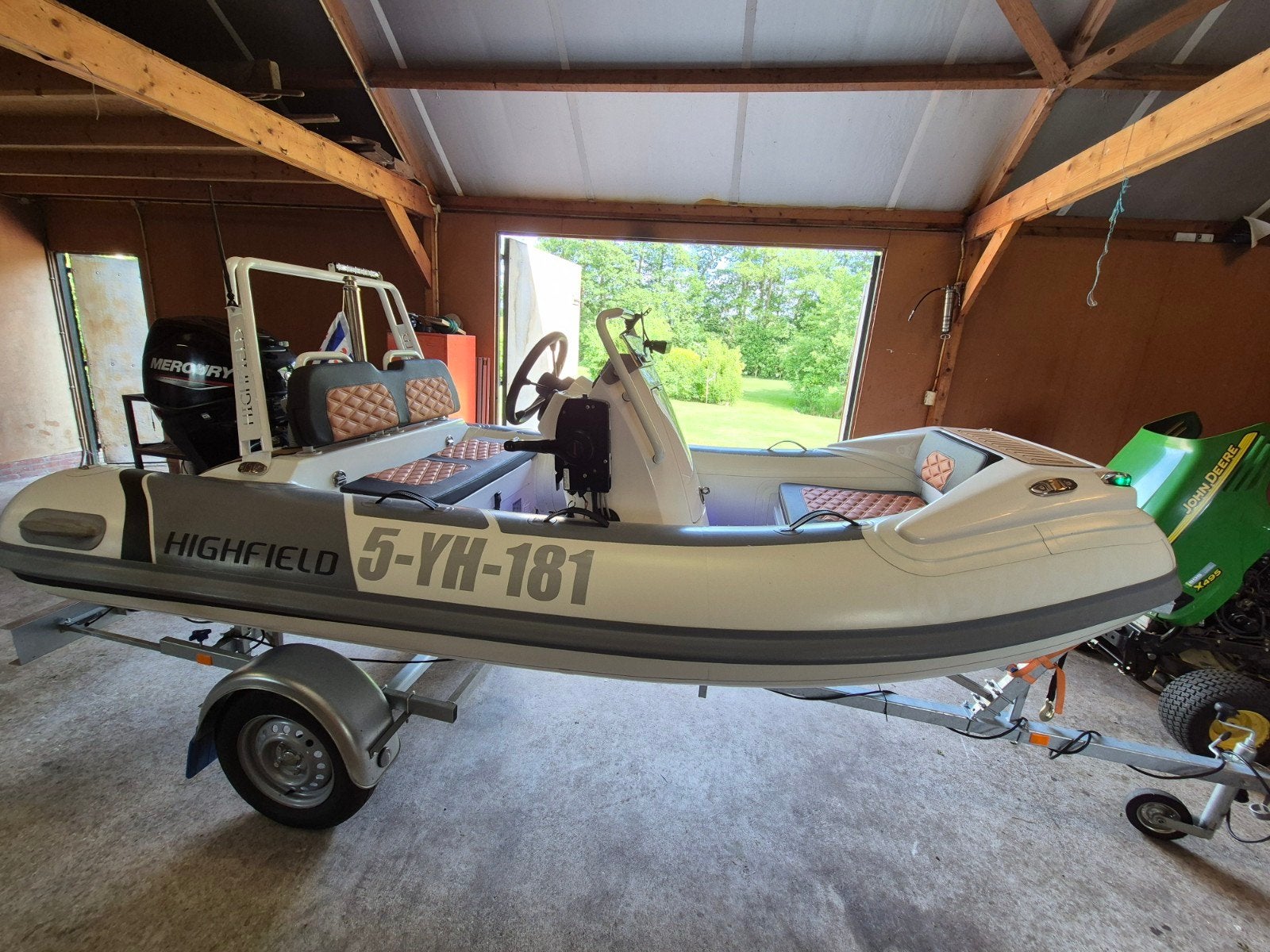 Highfield sp 330., Watersport en Boten, Ophalen, Aluminium, Zonnedek, Buitenboordmotor