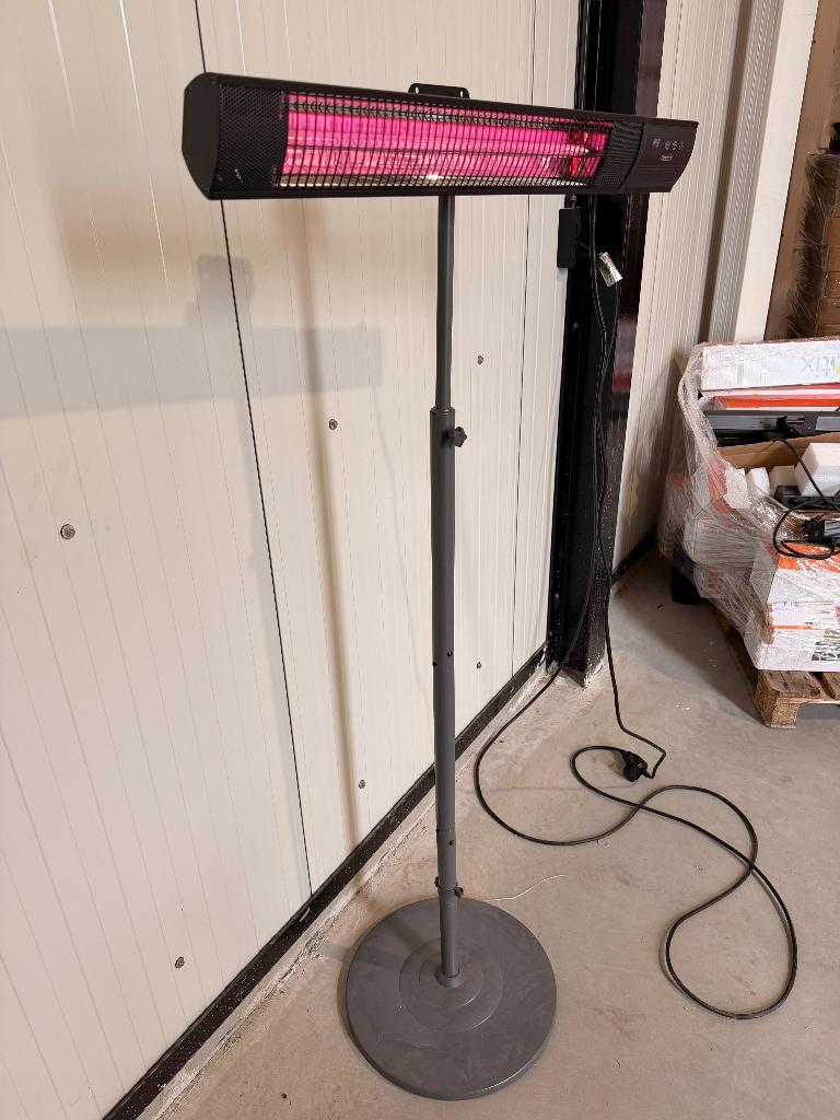 Staande carbon rose gold 2500w terrasverwarmer, Tuin en Terras, Elektrisch, Nieuw, Ophalen of Verzenden, Huninkweg 3