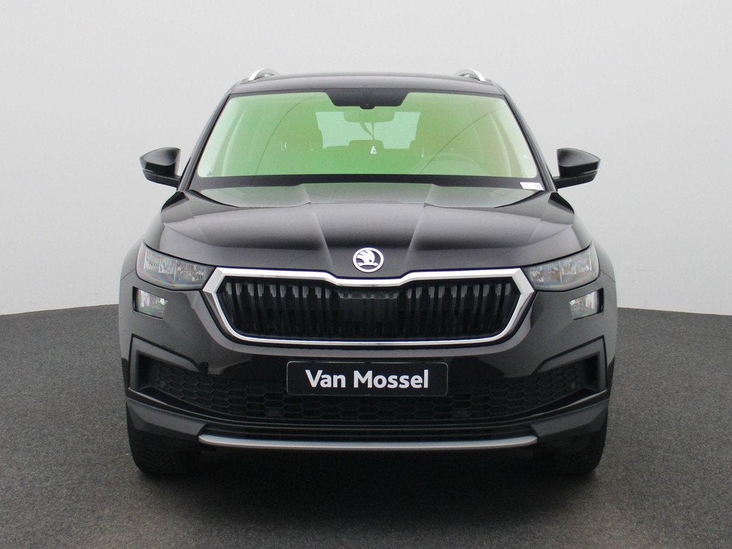 Skoda Kodiaq 1.5 TSI Business Edition | NAVIGATIE | CAMERA |, Auto's, 12 maanden, 4 cilinders, Leder en Stof, Zwart