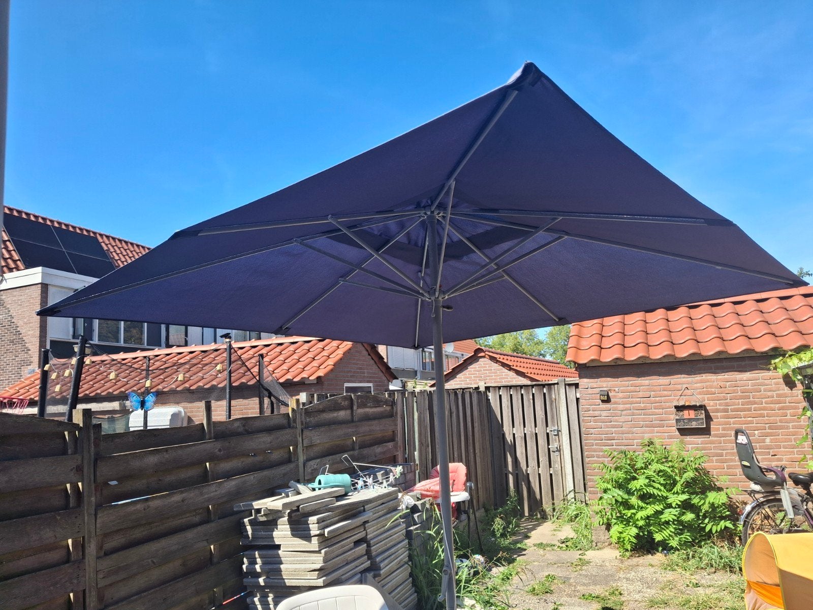 Parasol te koop - te klein voor mijn tuin, Ophalen, Gebruikt, 2 tot 3 meter, Stokparasol