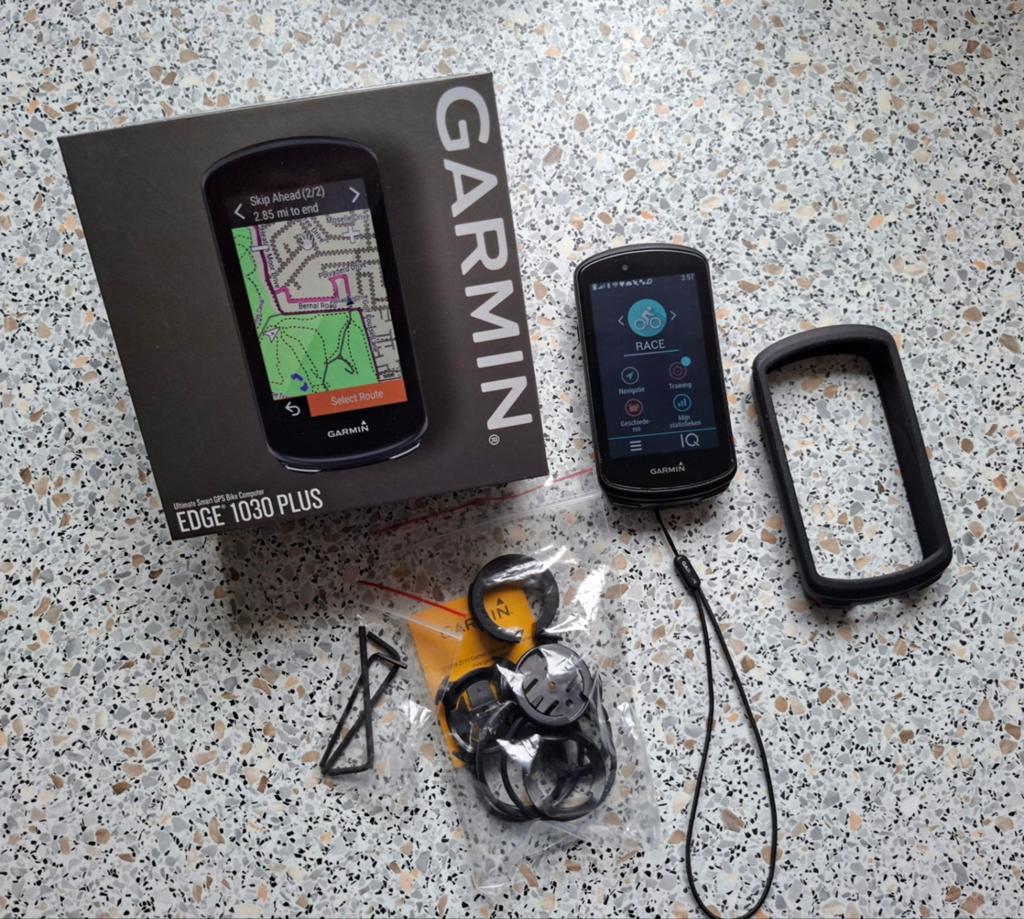Garmin Edge 1030 Plus, Fietsen en Brommers, Fietsaccessoires | Fietscomputers, Verzenden, Waterdicht, Gebruikt