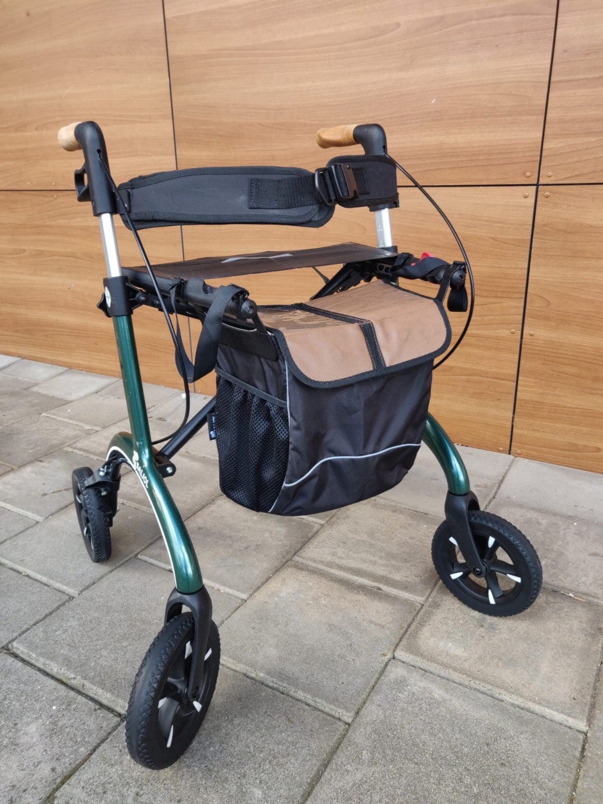 saljol rollator lichtgewicht met rugsteun, Ophalen of Verzenden, Lichtgewicht
