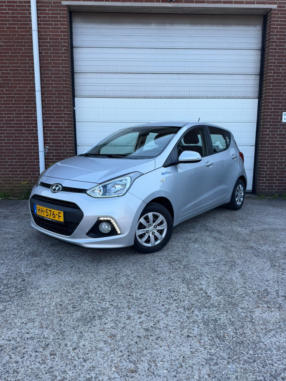 Hyundai i10 1.0i 66pk 2016 airco nieuwe apk, Auto's, 4 stoelen, 23 km/l, Origineel Nederlands, Bedrijf