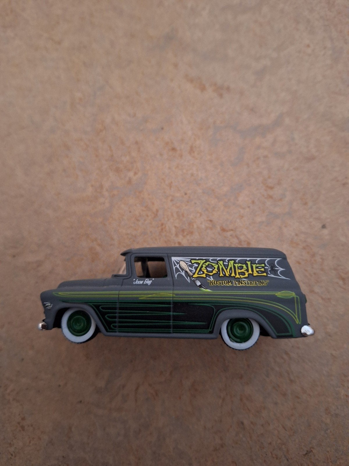 Hot Wheels Zombie Custom Hauler, Ophalen of Verzenden, Zo goed als nieuw