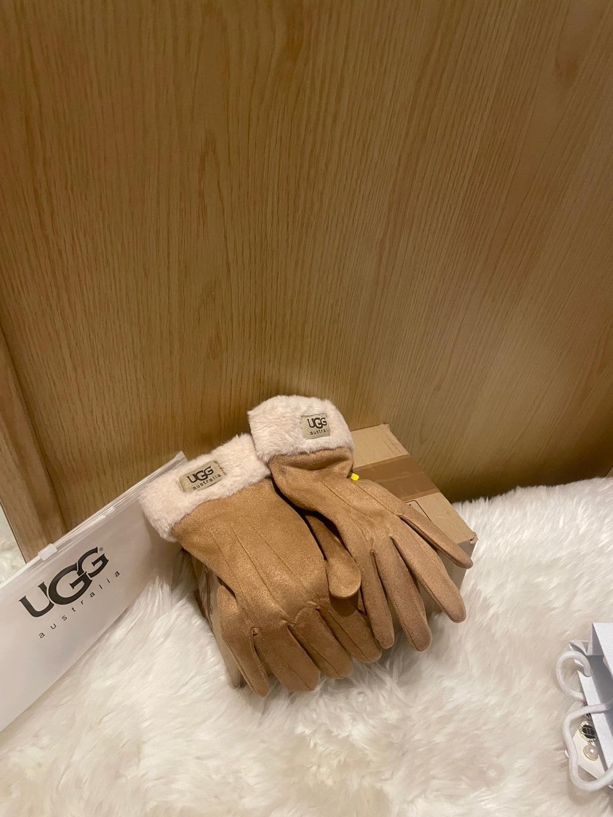 Nieuwe UGG handschoenen, maat M., Ophalen of Verzenden