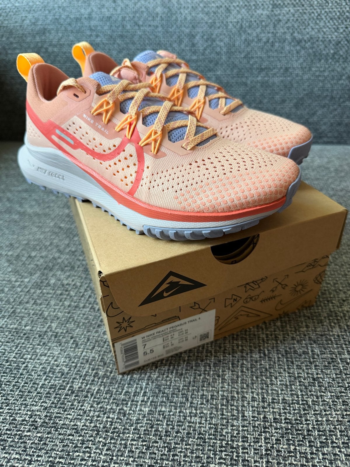 Nieuwe Nike Pegasus Trail 4 - Maat 38, Sportschoenen, Nieuw, Oranje, Ophalen of Verzenden