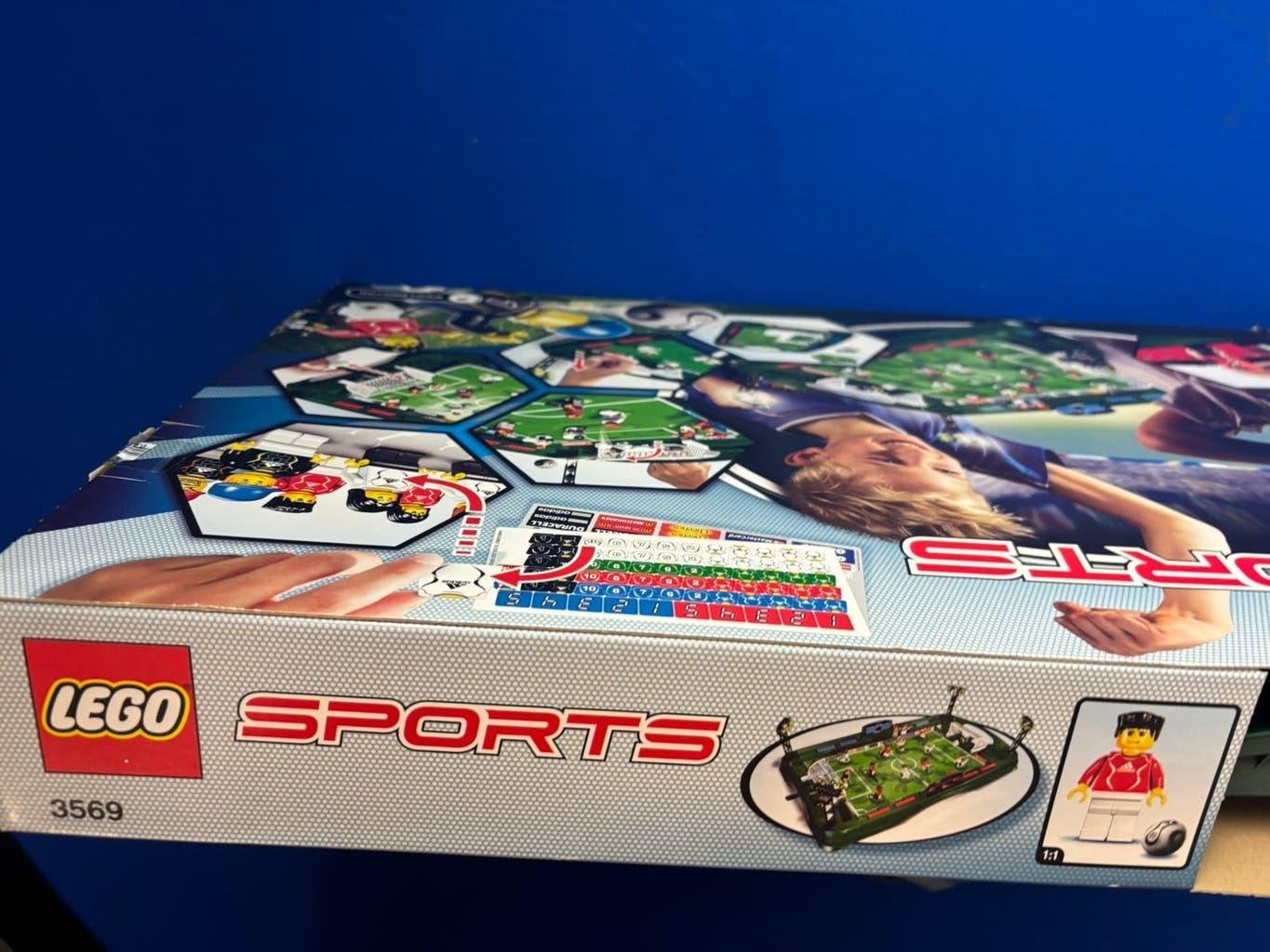 Foto 9 van Lego Sports nr 3569 / Nieuw / Voetbalveld