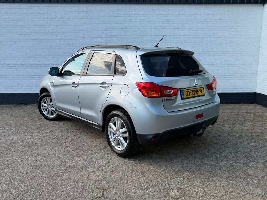 Mitsubishi ASX 1.6 Cleartec Intense PANO l TREKHAAK l CAMERA, Voorwielaandrijving, Euro 5, Stof, Gebruikt