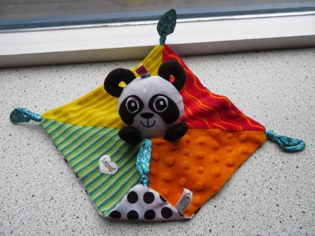 Knuffeldoek panda pandabeer merk Tomy Lamaze vrolijk gekleur, Beer, Ophalen of Verzenden, Zo goed als nieuw, Met label