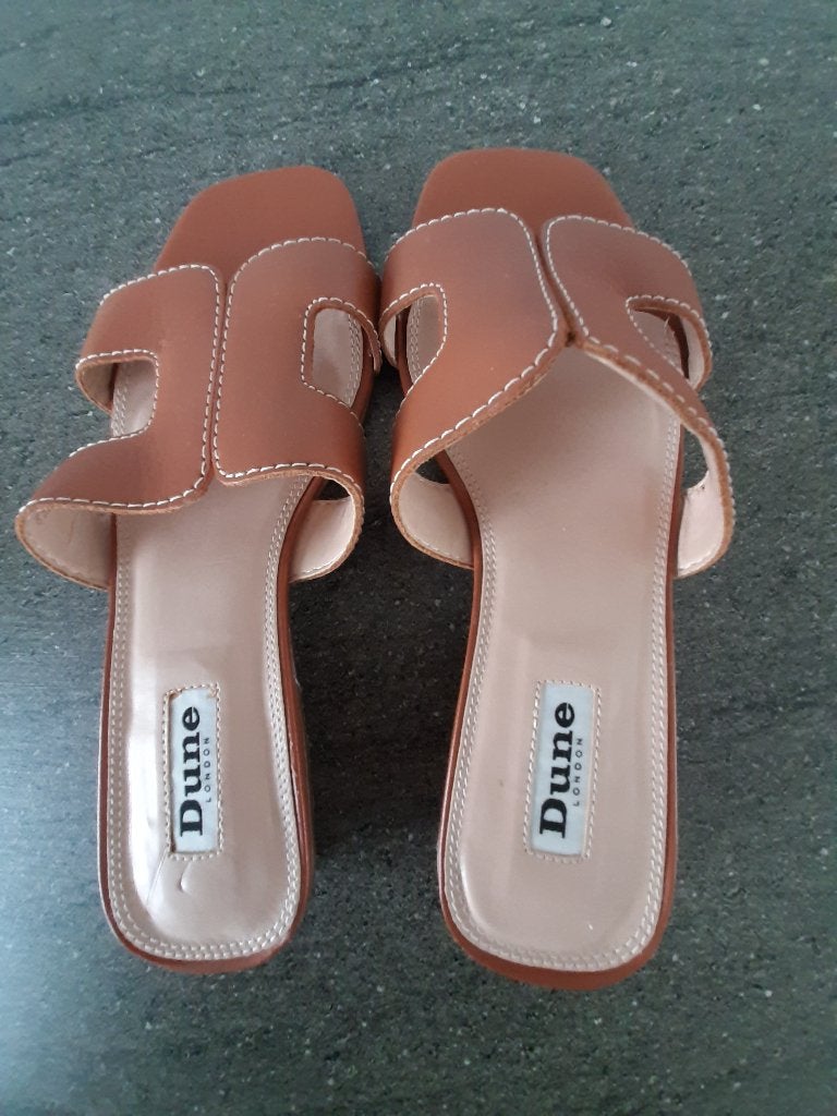 Damesslippers van Dune London, Kleding | Dames, Schoenen, Slippers, Bruin, Nieuw, Ophalen of Verzenden