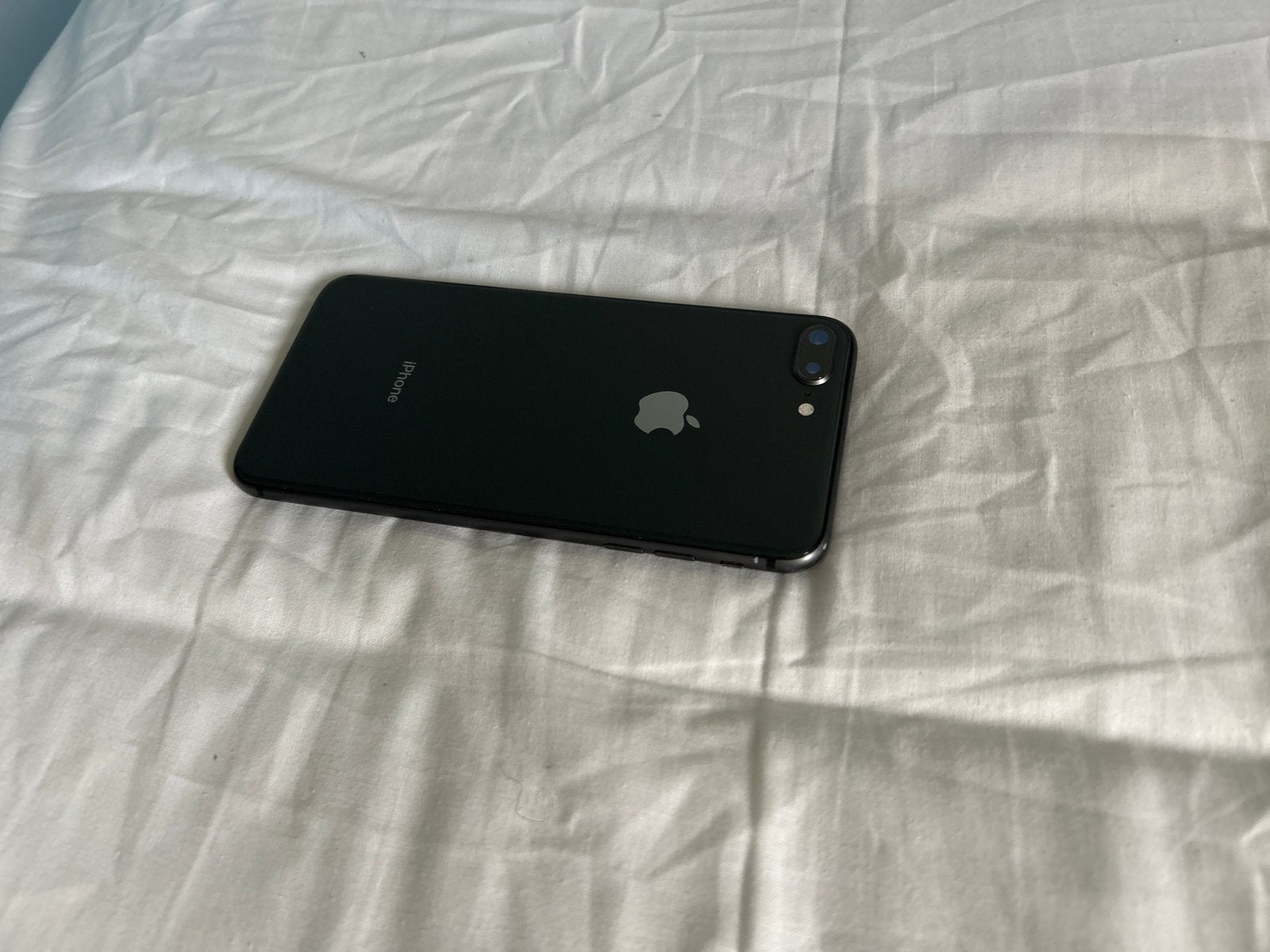 iPhone 8 Plus Zwart - Gebruikt met schermschade, Telecommunicatie, Mobiele telefoons | Apple iPhone, Ophalen, Gebruikt, Zwart