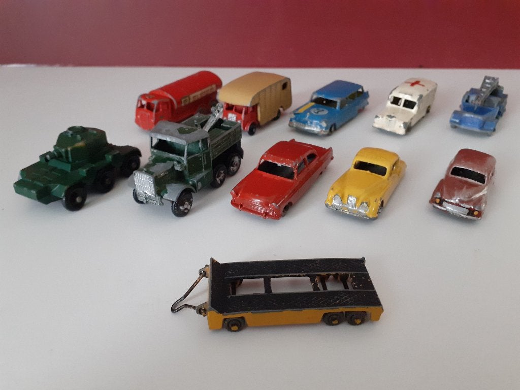 Lotje oude Matchbox modellen jaren 50, Ophalen of Verzenden, Gebruikt, Auto
