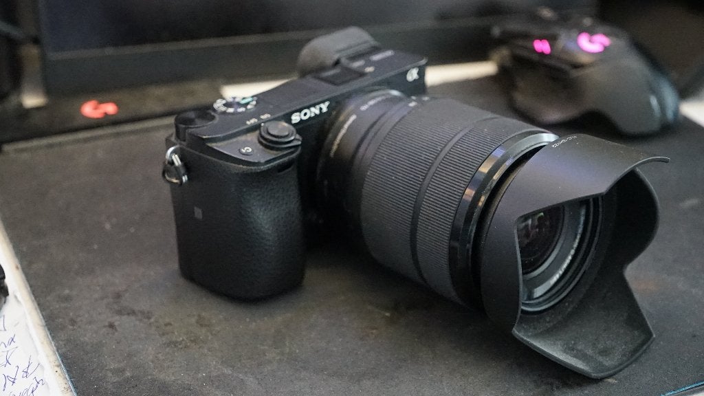 Sony Alpha A6300 Systeemcamera (met of zonder lens), Ophalen, Gebruikt, Kantelbaar/draaibaar scherm, 24 megapixels