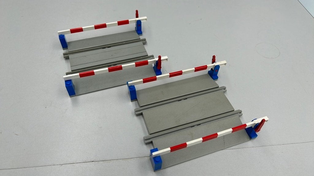 SB2140 Lego trein 158 spoorovergang 2x, Ophalen of Verzenden, Zo goed als nieuw
