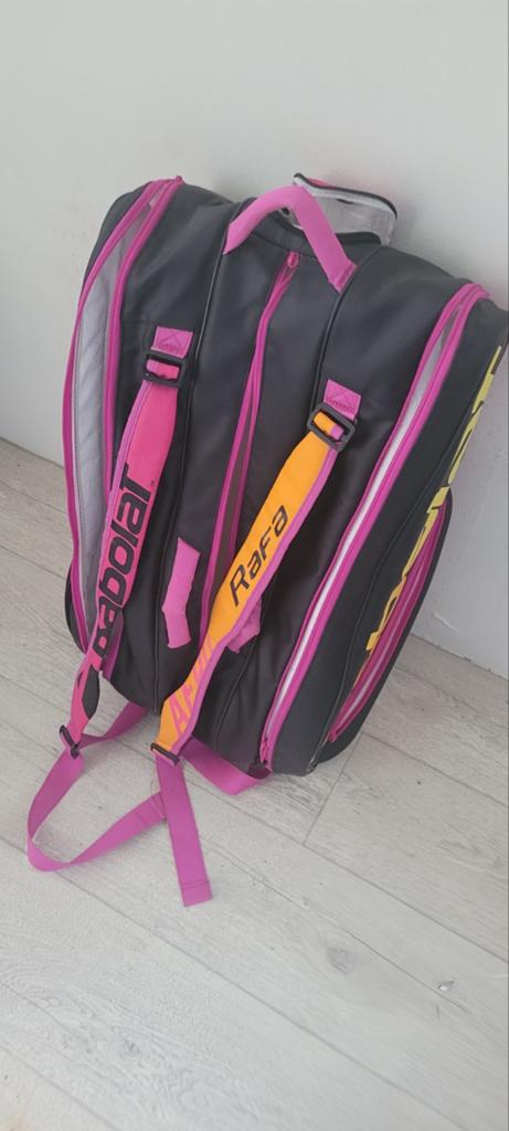 Tas babolat tennis, Sport en Fitness, Tennis, L2, Ophalen of Verzenden, Zo goed als nieuw, Tas