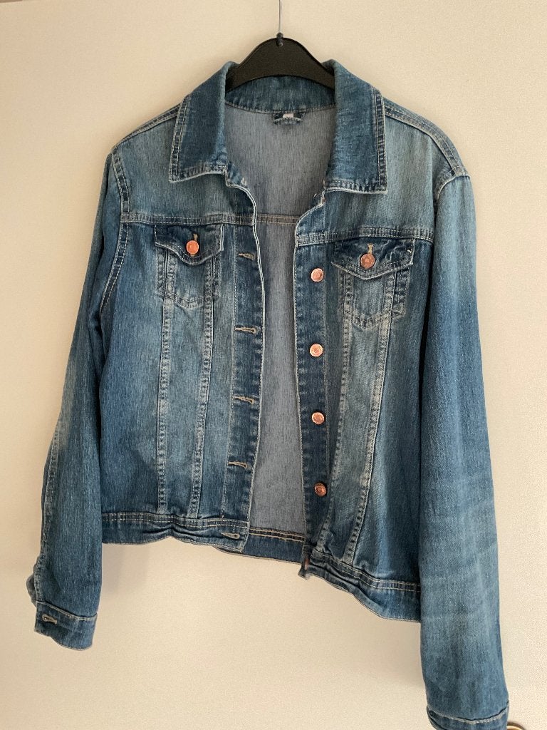 Spijkerjasje dames, Ophalen of Verzenden, Zo goed als nieuw, Blauw