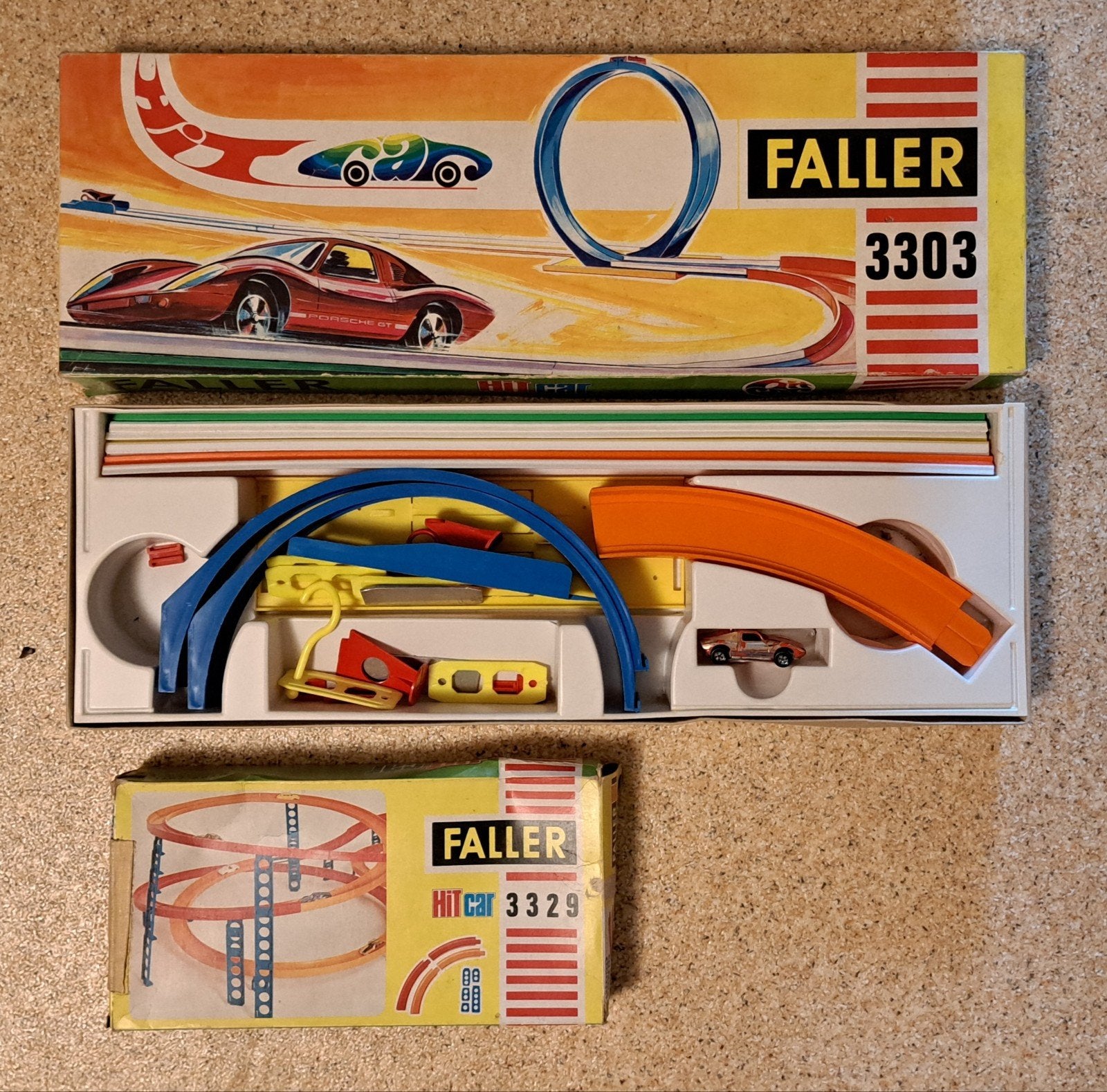 Faller Racebaan Set 3303 & Hit Car 3329 - Vintage, Ophalen of Verzenden, Met looping, Elektrisch, Racebaan
