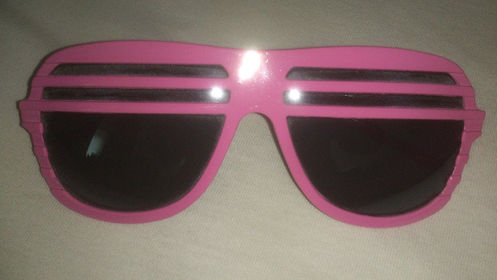 Nieuwe roze shuttershades zonnebril, Kleding | Dames, Carnaval, Nieuw, Ophalen of Verzenden, Accessoires