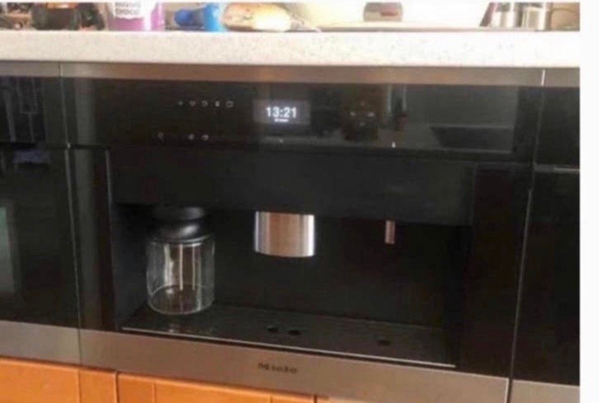 MOOIE INBOUW MIELE CVA6401 totale kopjes 10.400 espresso, Ophalen, Afneembaar waterreservoir, 10 kopjes of meer, Koffiemachine