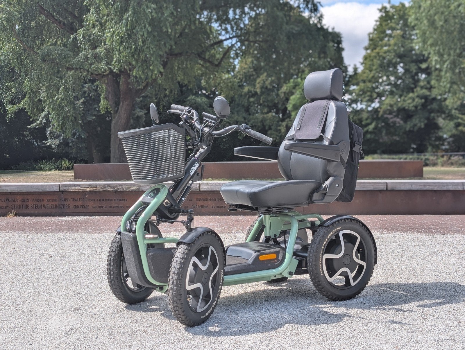 S800 by Scoozy met rollatordrager, Diversen, Ophalen, Zo goed als nieuw, 46 km of meer, 16 km/u of meer