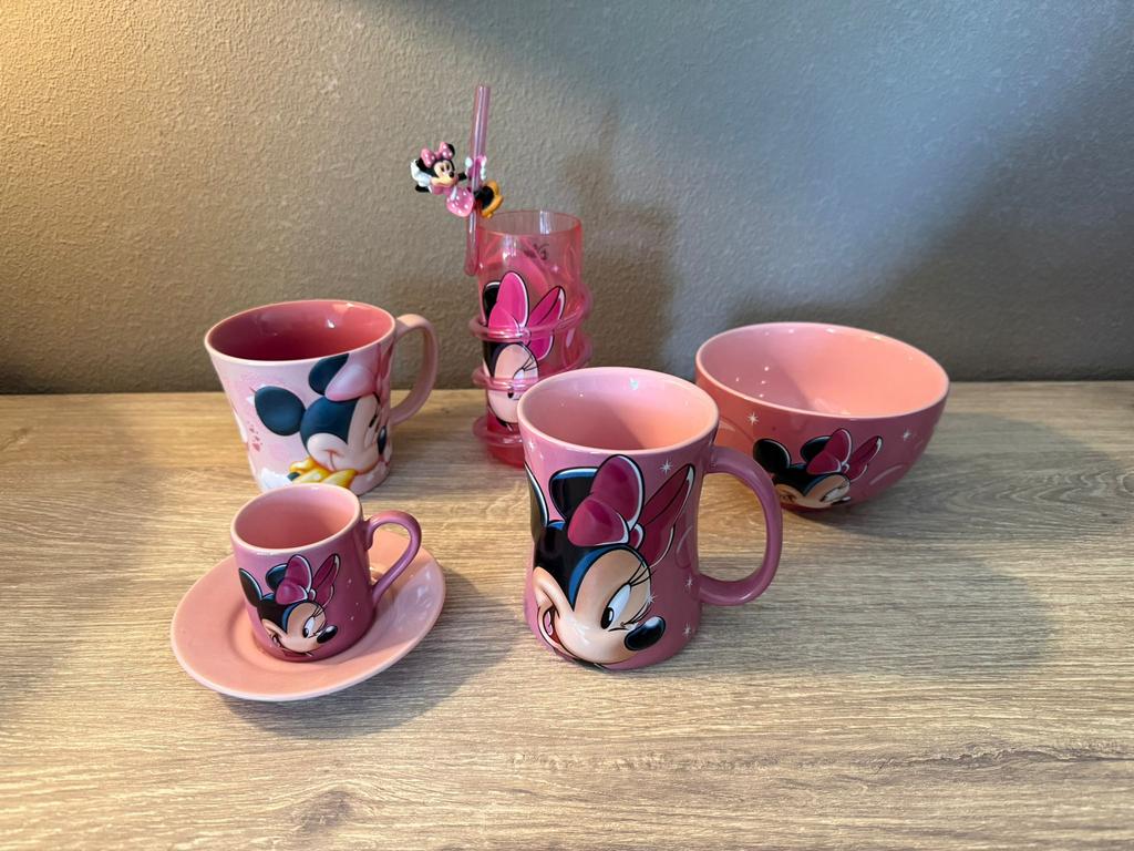 Mickey & Minnie servies, Verzamelen, Disney, Ophalen of Verzenden, Mickey Mouse, Zo goed als nieuw, Servies