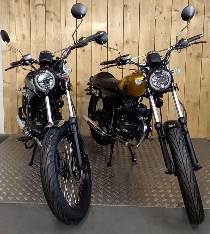 De MASH Fifty 50, is een nieuwe schakelbrommer van MASH., Fietsen en Brommers, Maximaal 45 km/u, Niet ingevuld, Nieuw, MASH