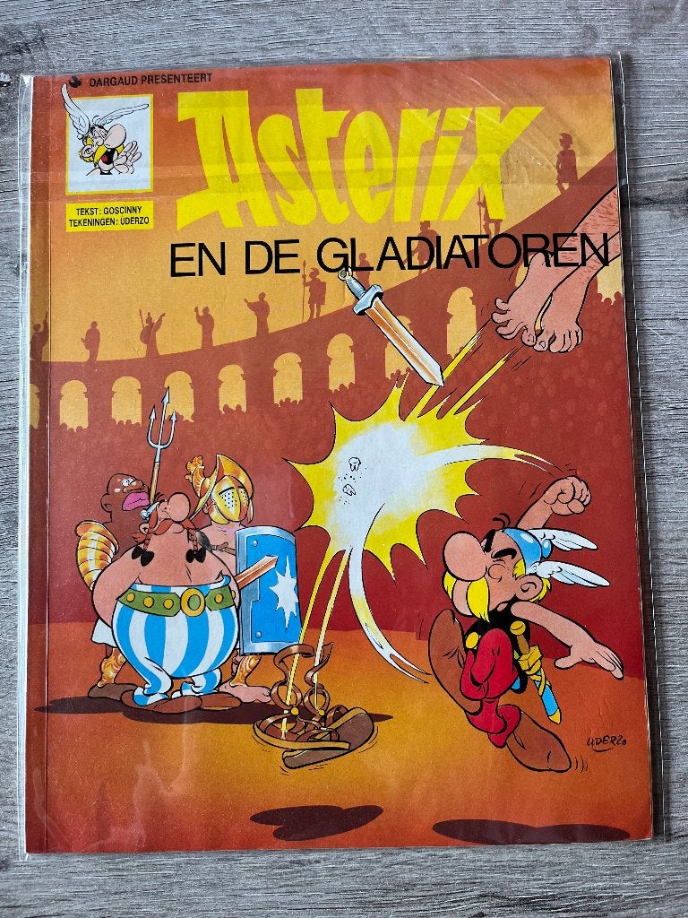 Asterix en de gladiatoren, Eén stripboek, Ophalen of Verzenden, Gelezen, Dargaud