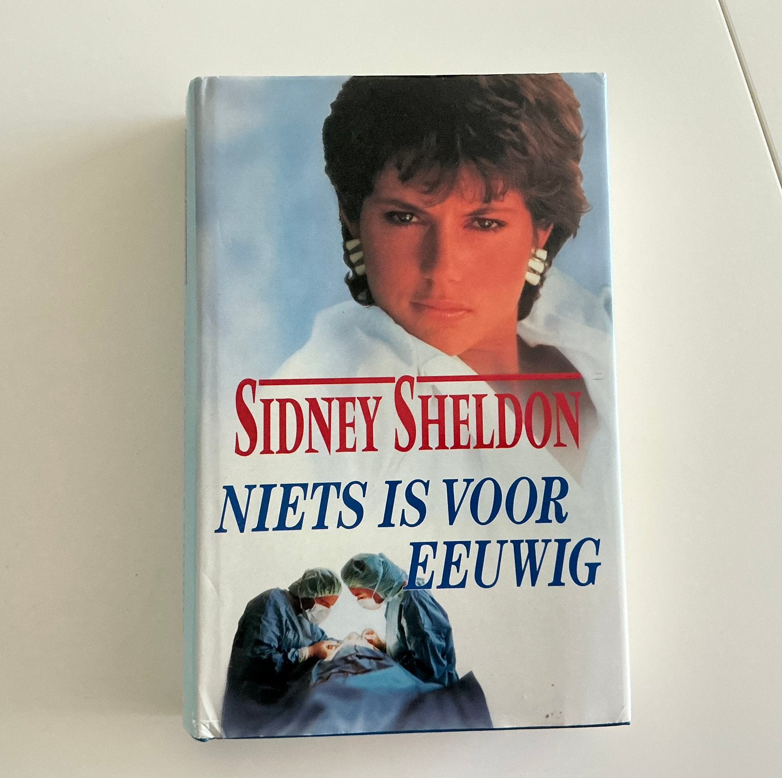 Sidney Sheldon, Niets is voor eeuwig, Ophalen of Verzenden, Zo goed als nieuw