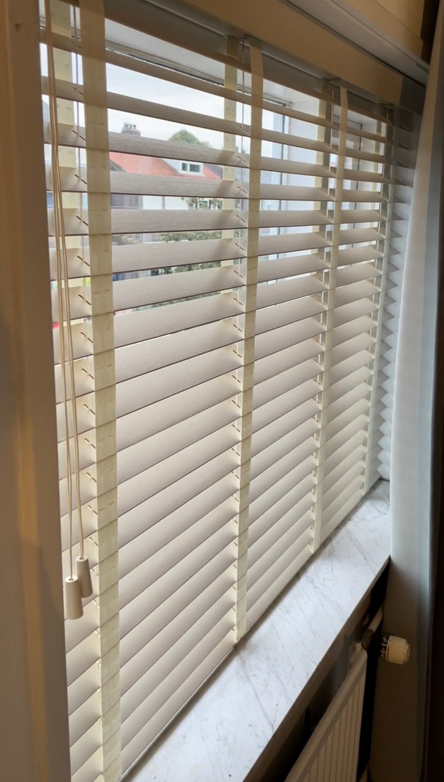 2x bamboe jaloezieën 50mm wit | 201 & 145 cm breed, Huis en Inrichting, Ophalen, Jaloezie, 107 cm, Overige merken