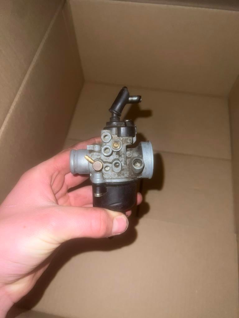 Delorto 12  mm carberateur, Ophalen of Verzenden, Zo goed als nieuw, Carburateur
