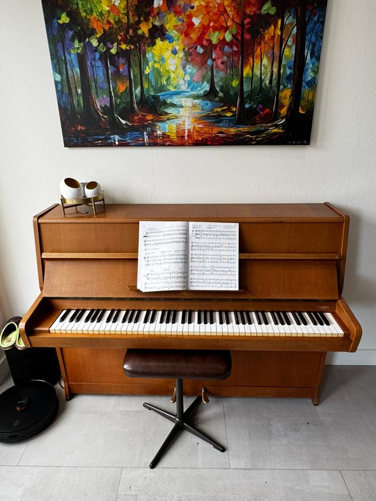 Rösler piano met warme klank uit 1971, Ophalen, Gebruikt, Bruin, Piano