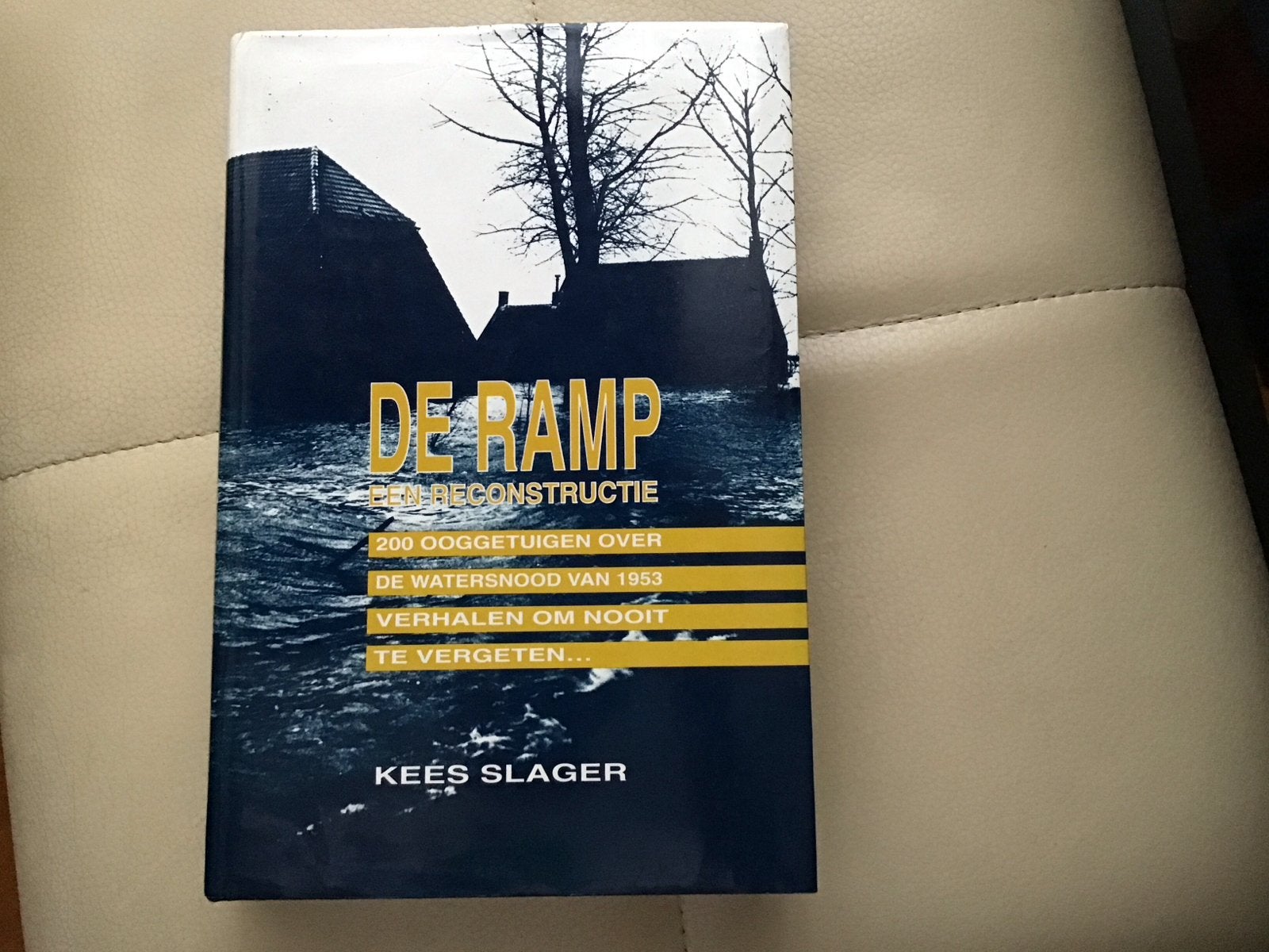 De Ramp: Een Reconstructie - Kees Slager (Watersnood 1953), Boeken, Ophalen of Verzenden, 20e eeuw of later, Zo goed als nieuw