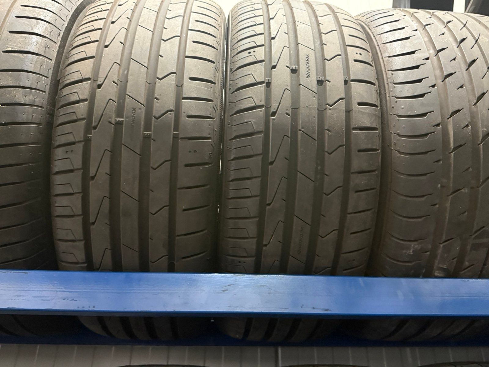 2x 215 45 18 Hankook Ventus prime 3 DEMO DOT2023, 18 inch, 215 mm, Nieuw, Ophalen of Verzenden