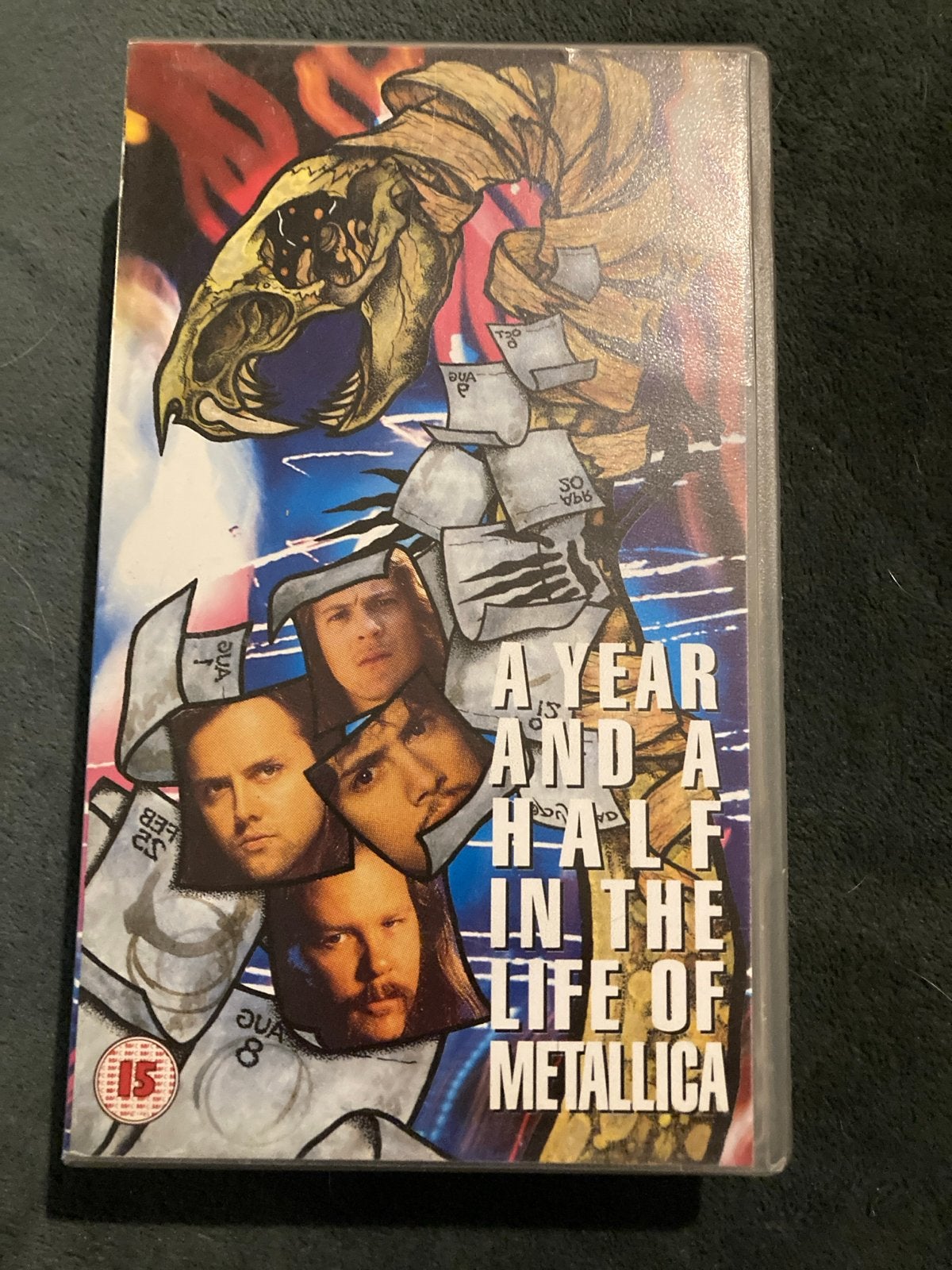 Metallica: A Year and a Half .. Vol 1 VHS, Nederlands ondertiteld, Vanaf 16 jaar, Muziek en Concerten, Ophalen of Verzenden