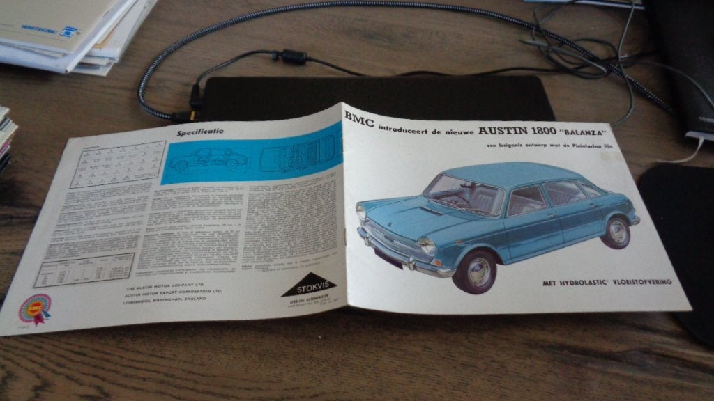 Folder  AUSTIN 1800 "BALANZA", Verzenden, Gelezen, Overige merken