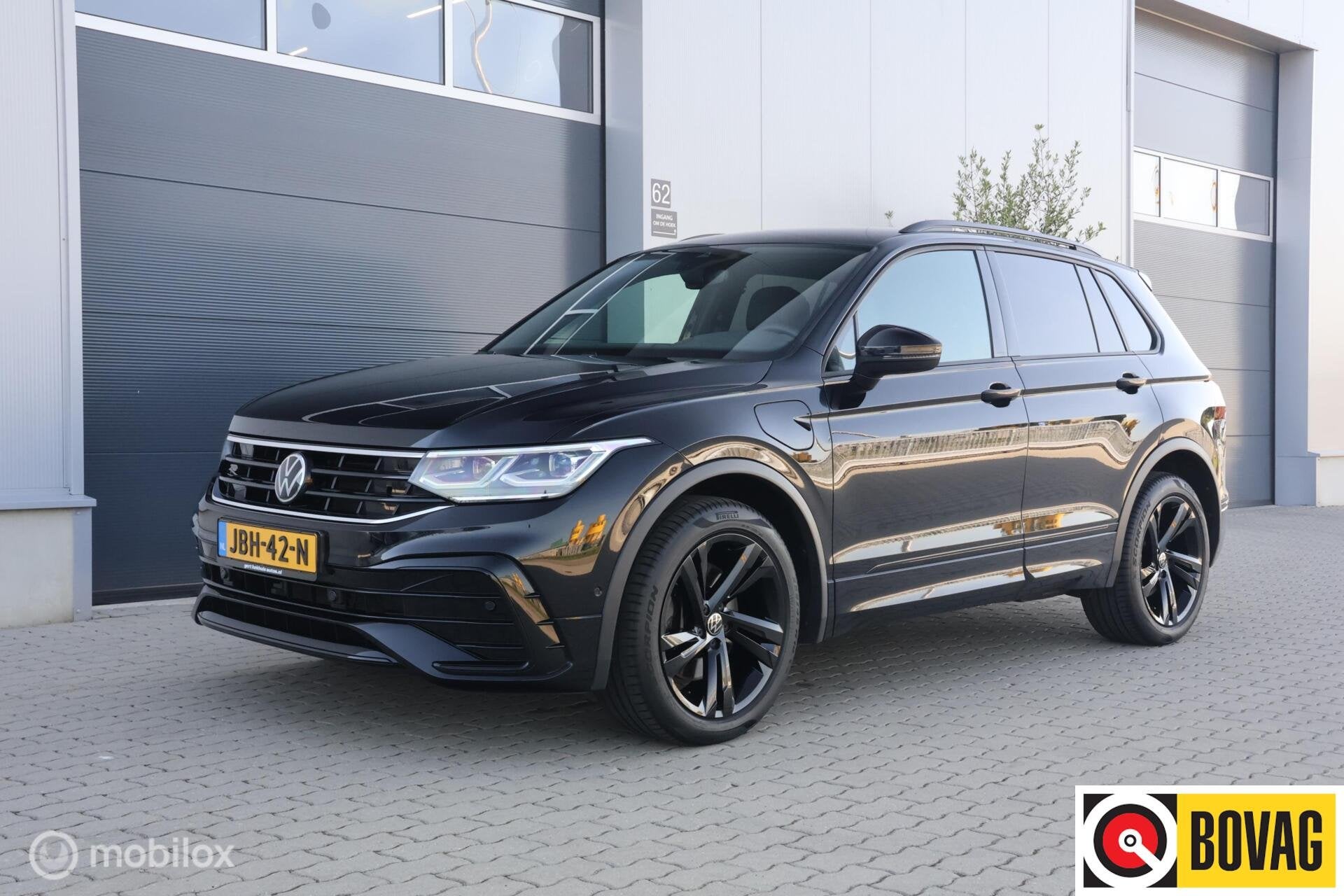 Volkswagen Tiguan 1.4 TSI eHybrid R-Line | Black Style I Tre, 1716 kg, Stof, Zwart, 4 cilinders