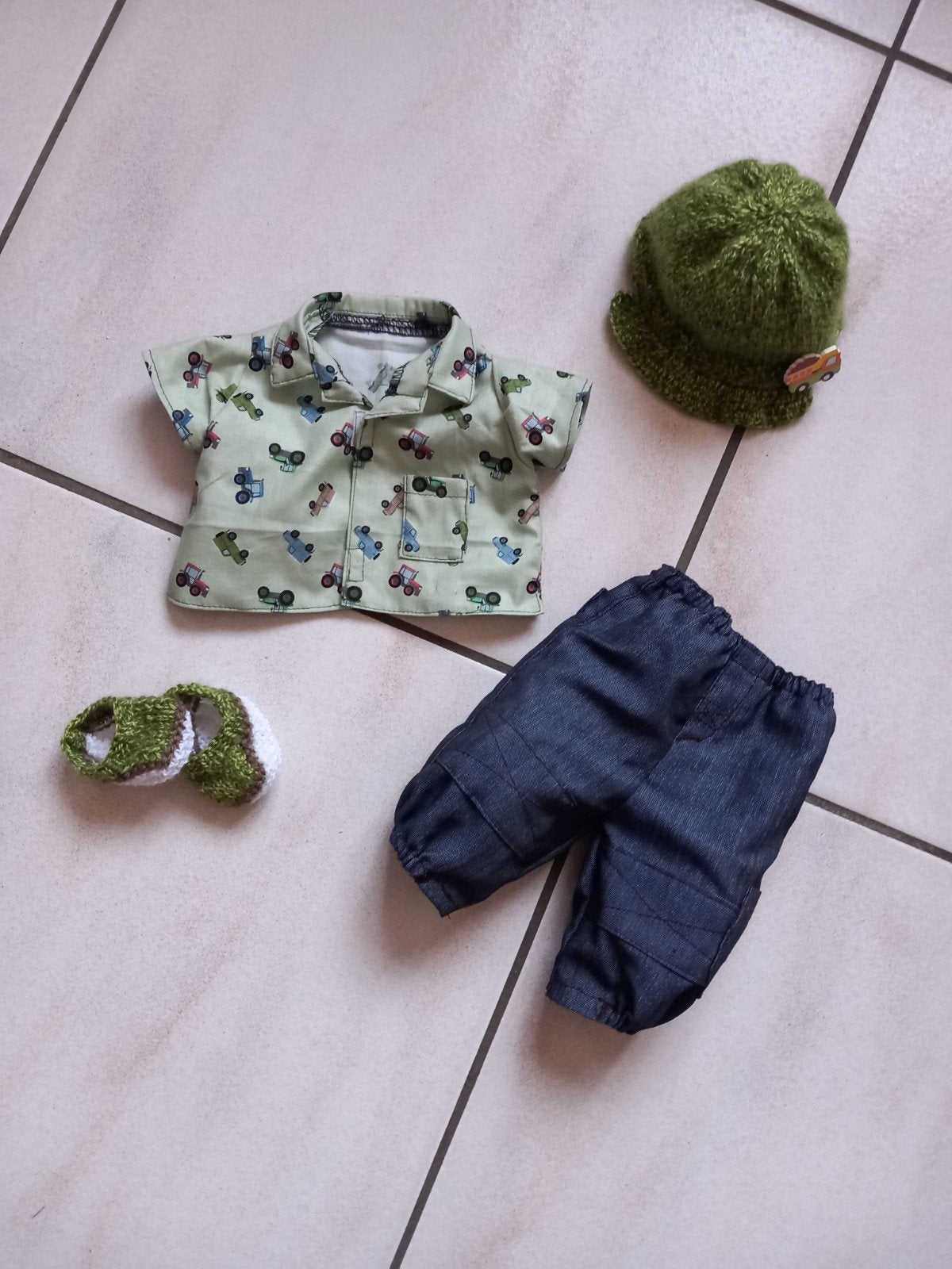 Zelfgemaakte poppenkleertjes voor pop 43 cm 4 delig., Ophalen of Verzenden, Nieuw, Babypop