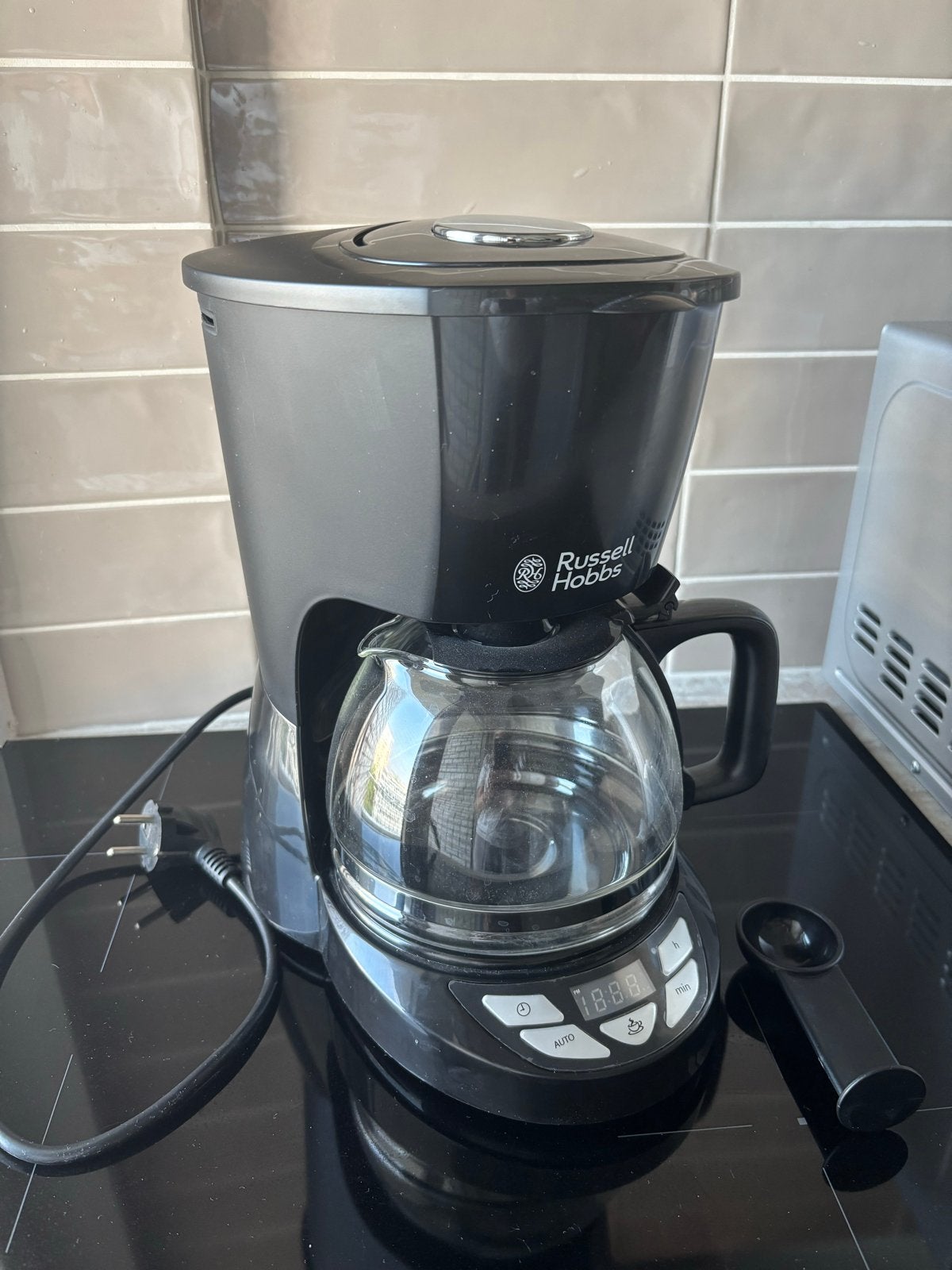 Nieuw Russell Hobbs Koffiezetapparaat met Timer - Zwart, Gebruikt, 10 kopjes of meer, Koffiemachine, Gemalen koffie