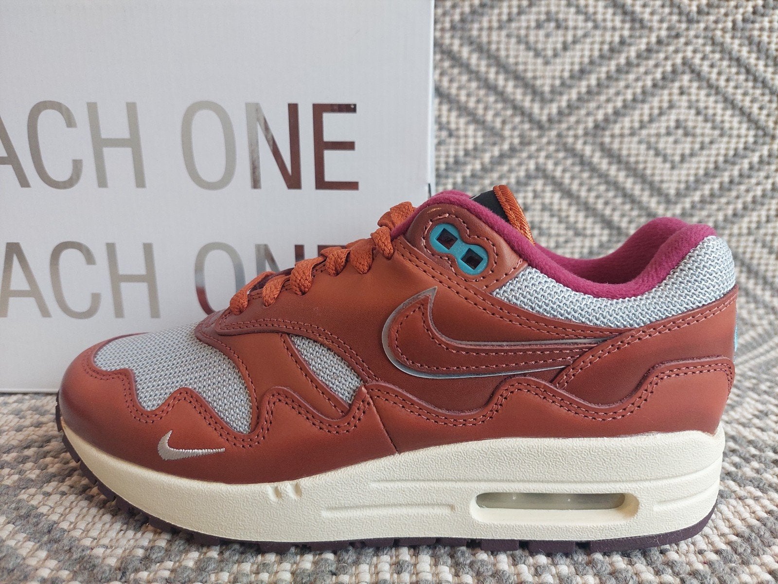 Nieuw Nike air max 1 patta the next wave dark russett 36.5, Overige kleuren, Nike, Nieuw, Ophalen of Verzenden
