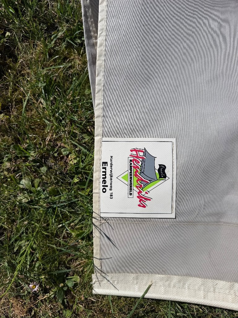 Zonneluifel met pees zonder stokken, Ophalen, Zo goed als nieuw